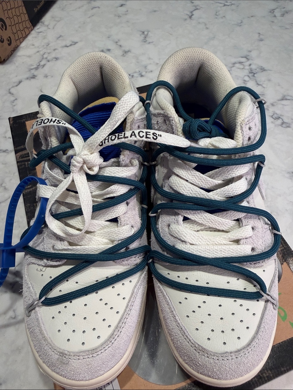 Women’s Nike Dunk Size 7.5 - Picture 2 of 8